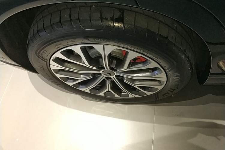 Used Nio EC6 2025 75 kWh Right Rear Wheel Hub