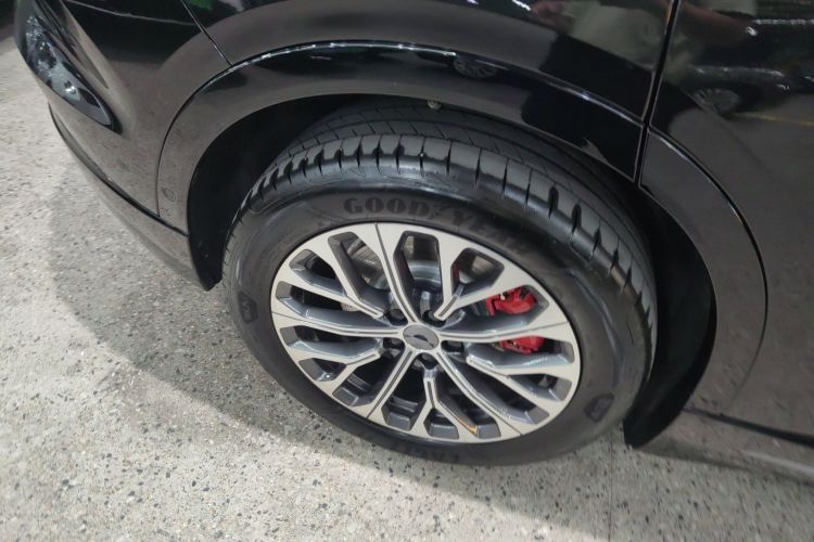 Used Nio EC6 2025 75 kWh Right Rear Wheel Hub