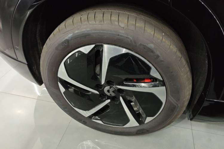 Used Nio EC6 2025 75 kWh Right Rear Wheel Hub
