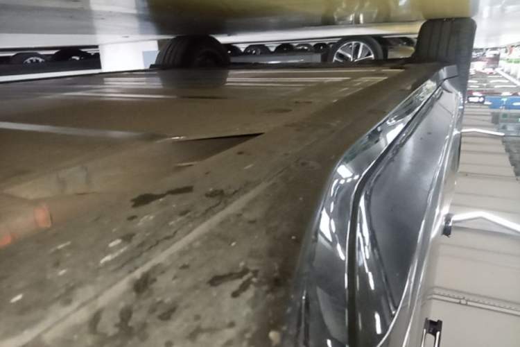 Used Nio EC6 2025 75 kWh Right Side Sill