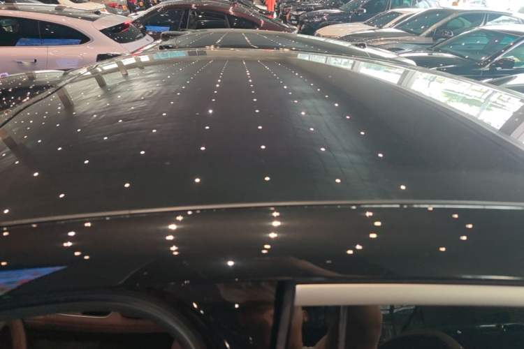 Used Nio EC6 2025 75 kWh Roof