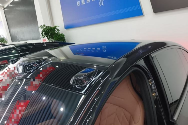 Used Nio EC6 2025 75 kWh Roof