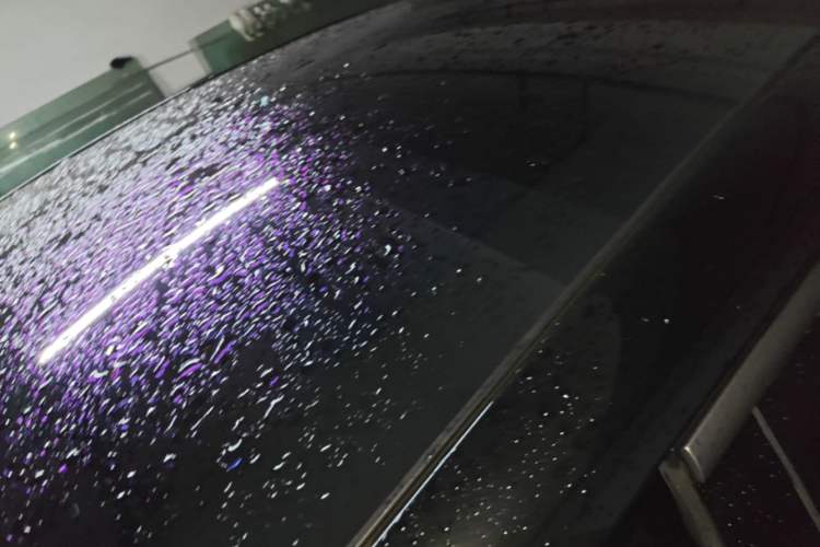 Used Nio EC6 2025 75 kWh Roof
