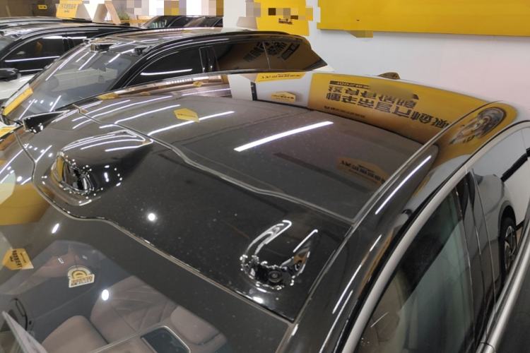 Used Nio EC6 2025 75 kWh Roof