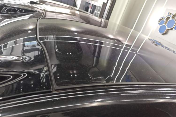Used Nio EC6 2025 75 kWh Roof