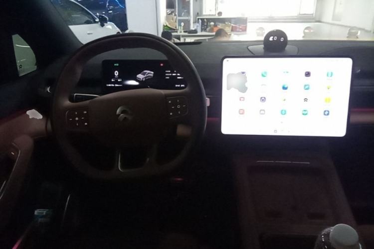 Used Nio EC6 2025 75 kWh Steering Wheel