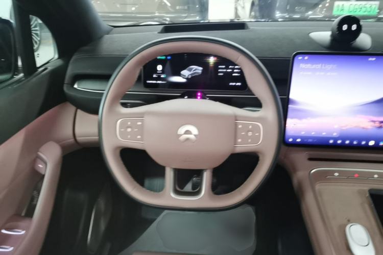 Used Nio EC6 2025 75 kWh Steering Wheel
