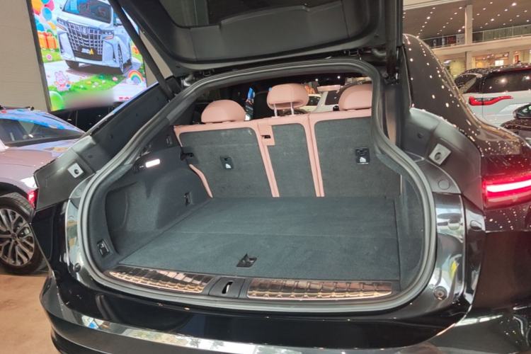 Used Nio EC6 2025 75 kWh Trunk
