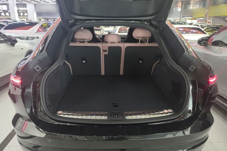 Used Nio EC6 2025 75 kWh Trunk