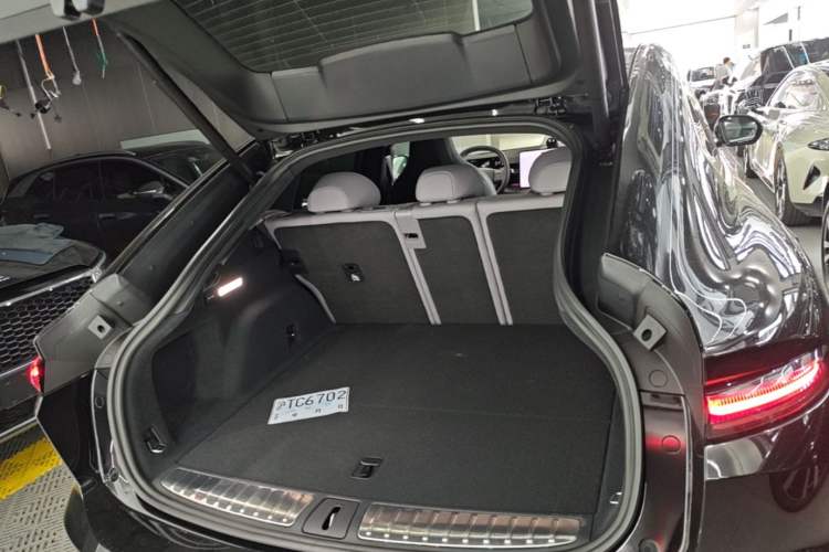 Used Nio EC6 2025 75 kWh Trunk