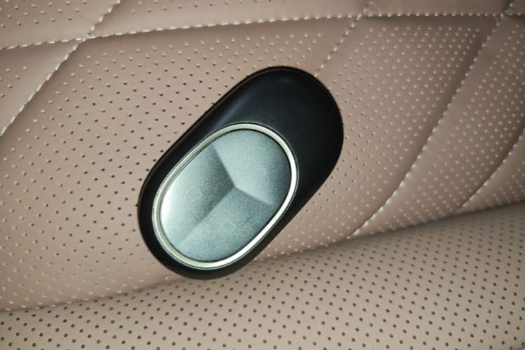 Used Nio EC6 2025 75 kWh Vehicle Key