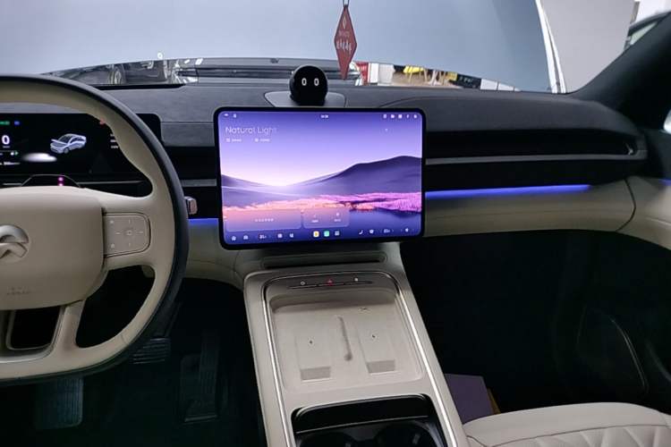 Used Nio EC6 2025 75 kWh Audio And AC Panel
