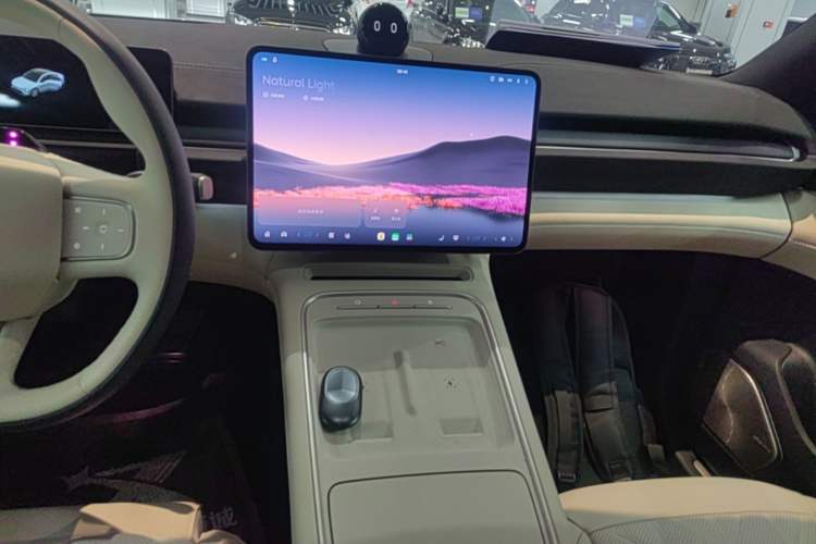 Used Nio EC6 2025 75 kWh Audio And AC Panel
