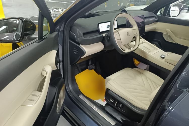 Used Nio EC6 2025 75 kWh Driver Seat