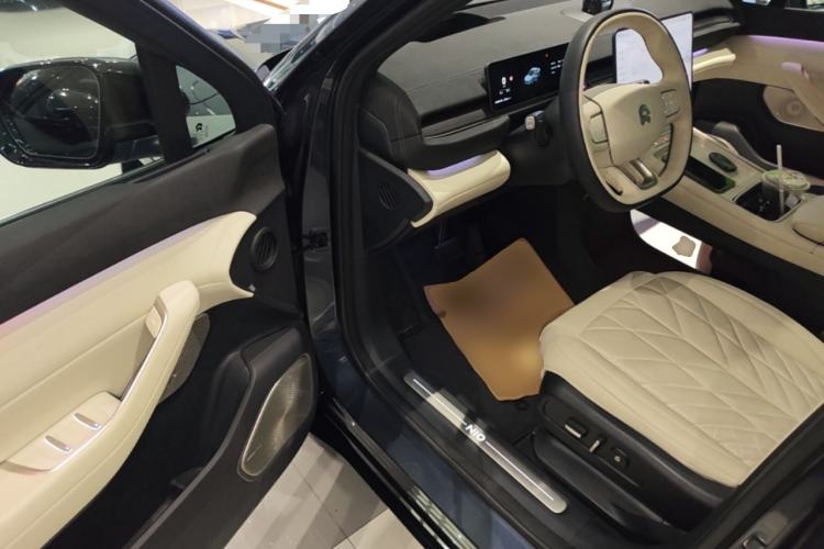 Used Nio EC6 2025 75 kWh Driver Seat