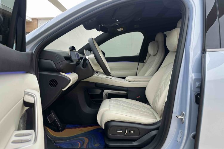 Used Nio EC6 2025 75 kWh Driver Seat