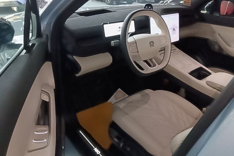 Used Nio EC6 2025 75 kWh Driver Seat
