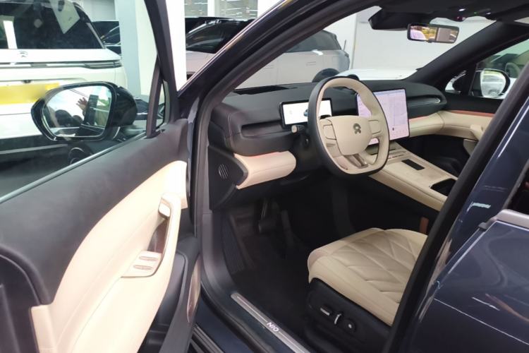 Used Nio EC6 2025 75 kWh Driver Seat