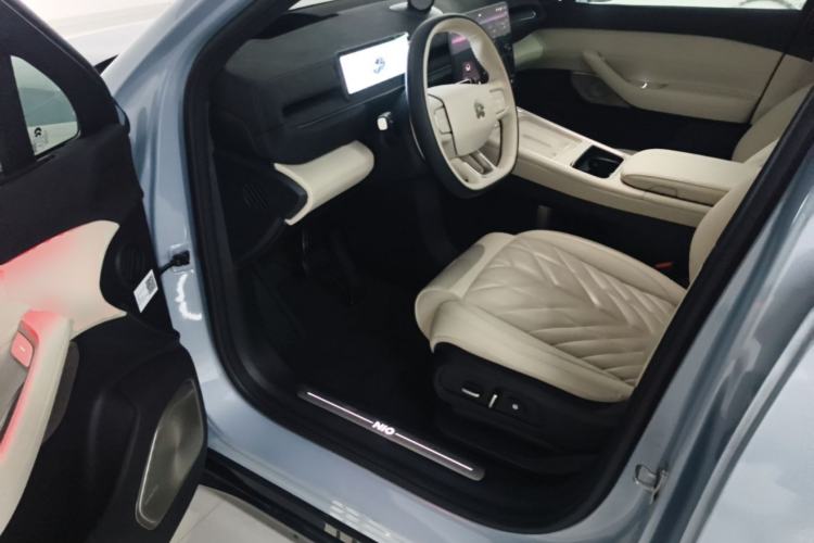 Used Nio EC6 2025 75 kWh Driver Seat