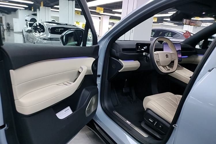 Used Nio EC6 2025 75 kWh Driver Seat