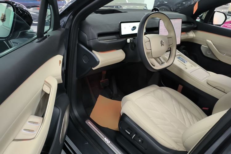 Used Nio EC6 2025 75 kWh Driver Seat