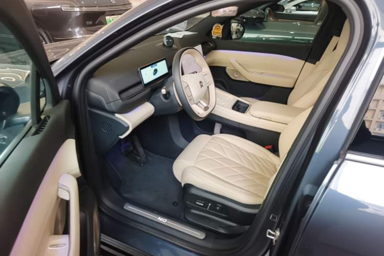 Used Nio EC6 2025 75 kWh Driver Seat
