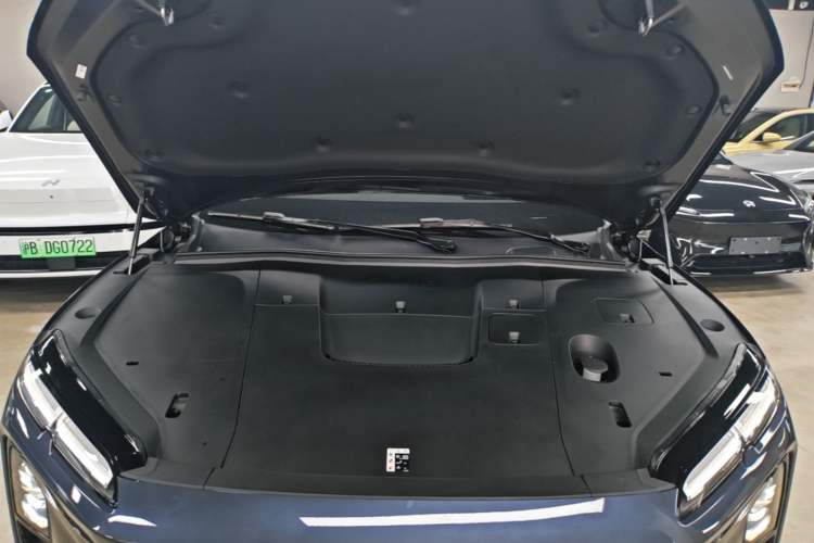 Used Nio EC6 2025 75 kWh Engine Bay