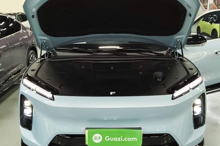 Used Nio EC6 2025 75 kWh Engine Bay