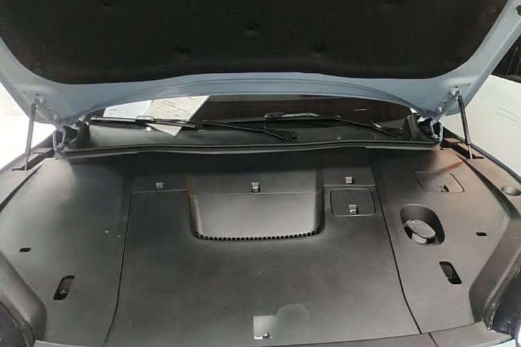 Used Nio EC6 2025 75 kWh Engine Bay