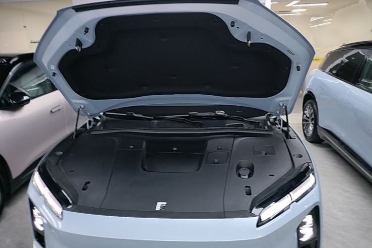 Used Nio EC6 2025 75 kWh Engine Bay