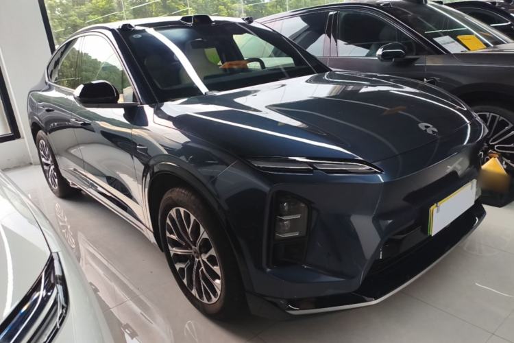 Used Nio EC6 2025 75 kWh Exterior 1