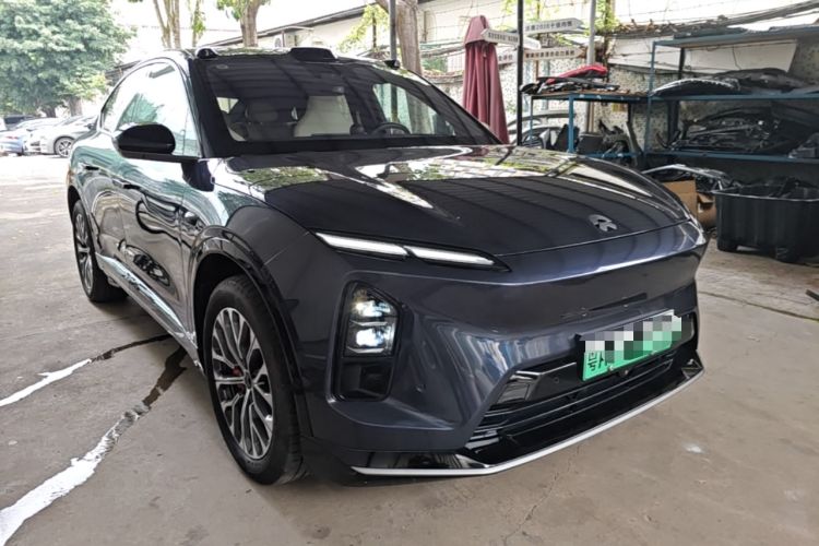 Used Nio EC6 2025 75 kWh Exterior 1