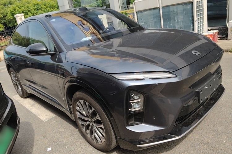 Used Nio EC6 2025 75 kWh Exterior 1