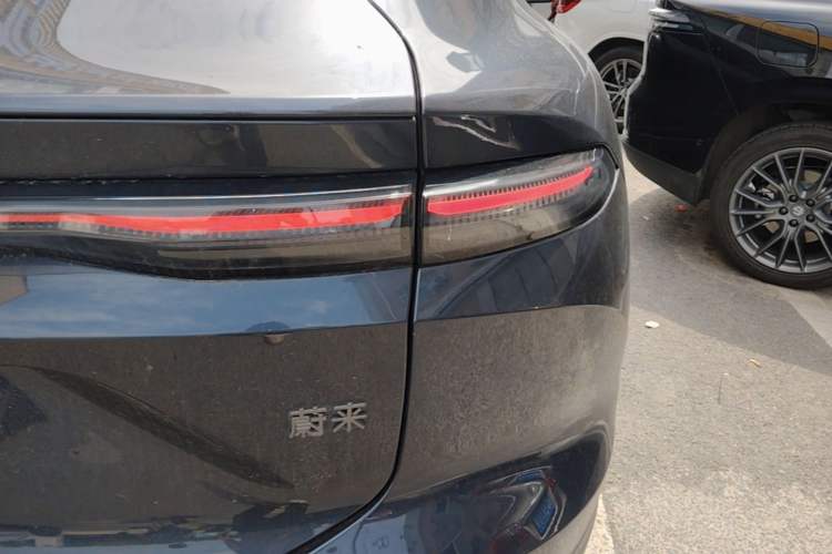 Used Nio EC6 2025 75 kWh Exterior 3