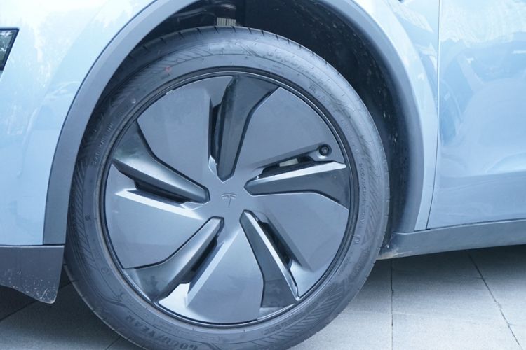 Used Nio EC6 2025 75 kWh Exterior 6