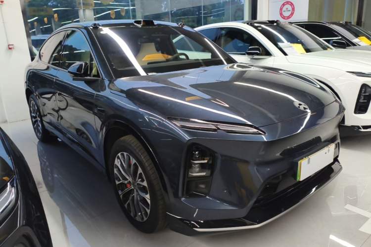 Used Nio EC6 2025 75 kWh Front Right 45 Deg