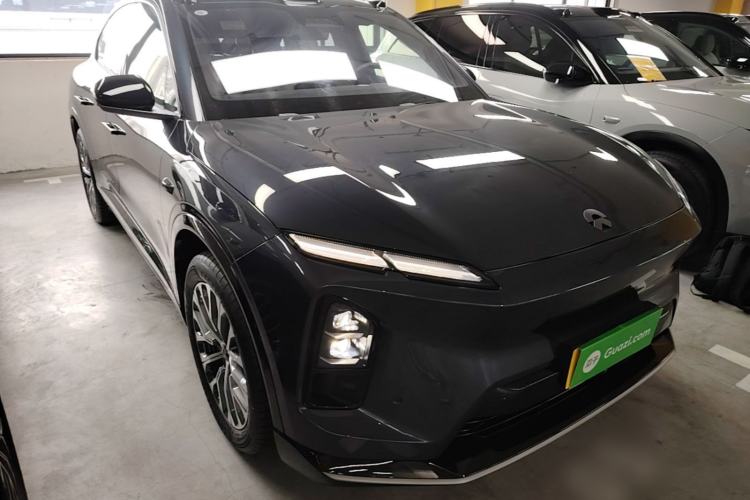 Used Nio EC6 2025 75 kWh Front Right 45 Deg