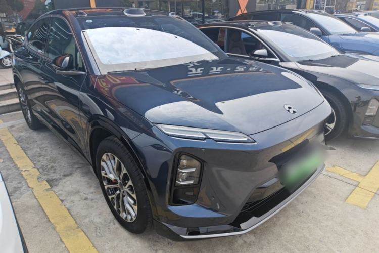 Used Nio EC6 2025 75 kWh Front Right 45 Deg