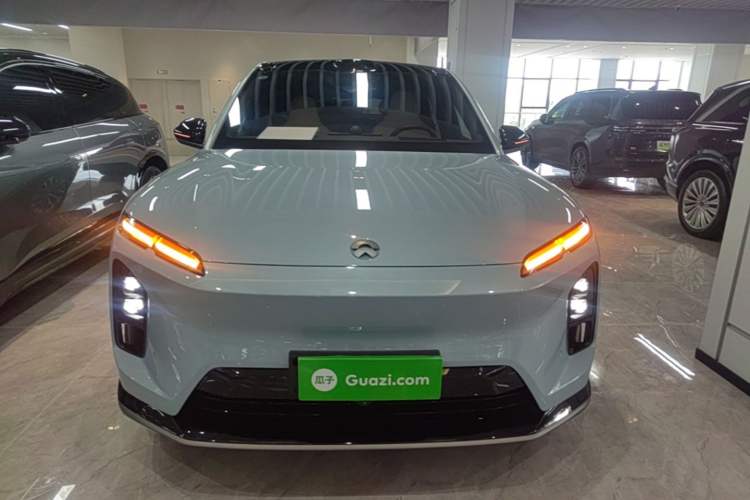Used Nio EC6 2025 75 kWh Front