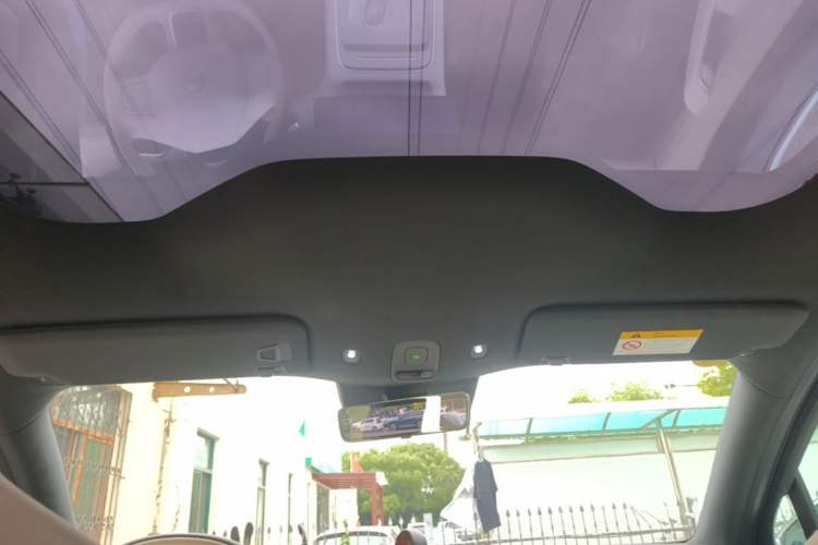 Used Nio EC6 2025 75 kWh Headliner