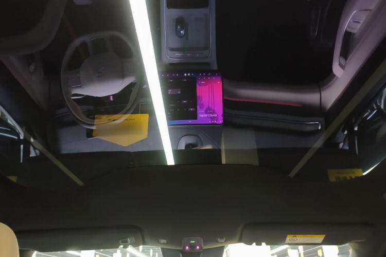 Used Nio EC6 2025 75 kWh Headliner