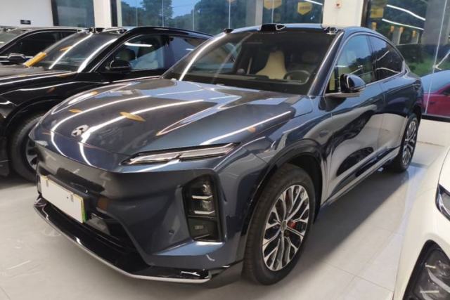 Used Nio EC6 2025 75 kWh