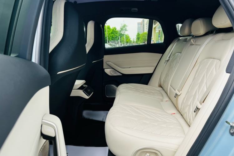 Used Nio EC6 2025 75 kWh Interior 2