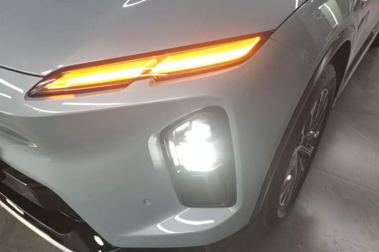 Used Nio EC6 2025 75 kWh Left Front Headlight