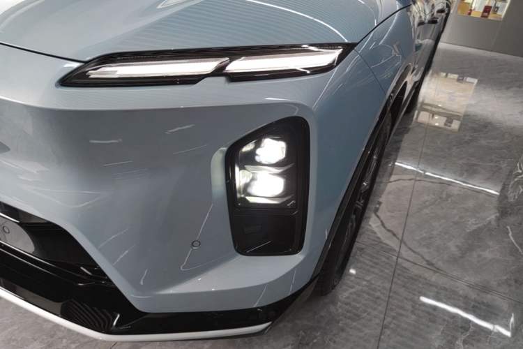 Used Nio EC6 2025 75 kWh Left Front Headlight