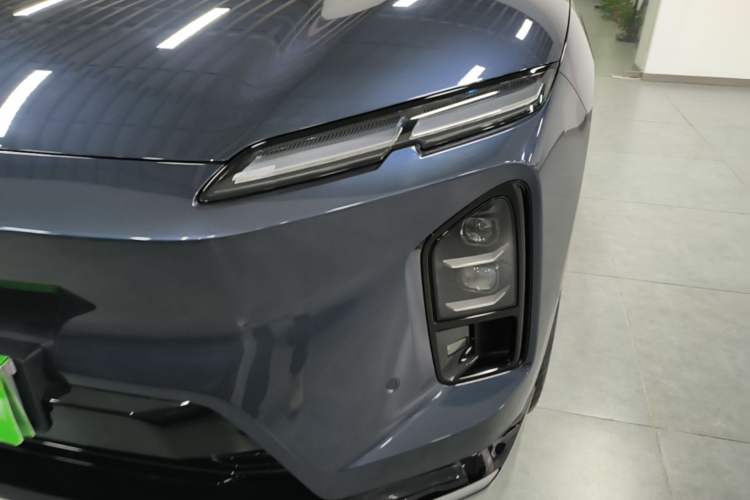 Used Nio EC6 2025 75 kWh Left Front Headlight