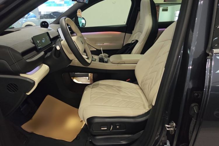 Used Nio EC6 2025 75 kWh Left Front Seat