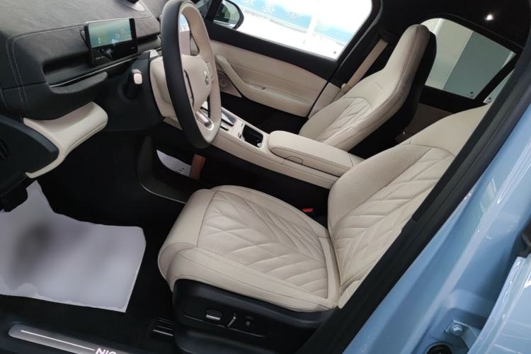 Used Nio EC6 2025 75 kWh Left Front Seat