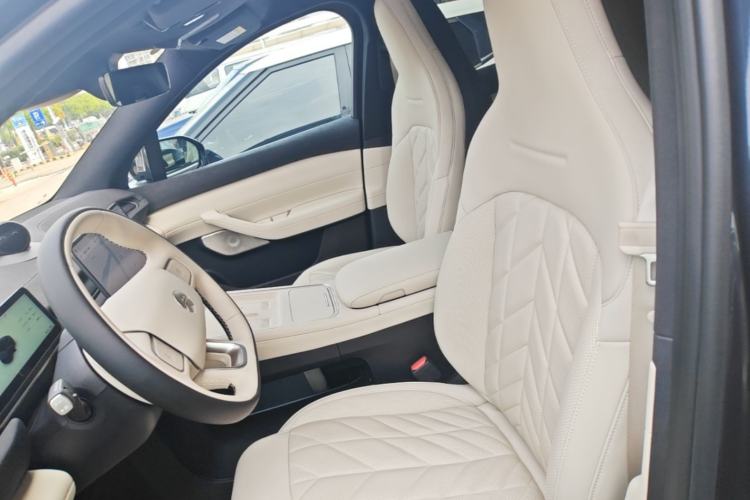 Used Nio EC6 2025 75 kWh Left Front Seat