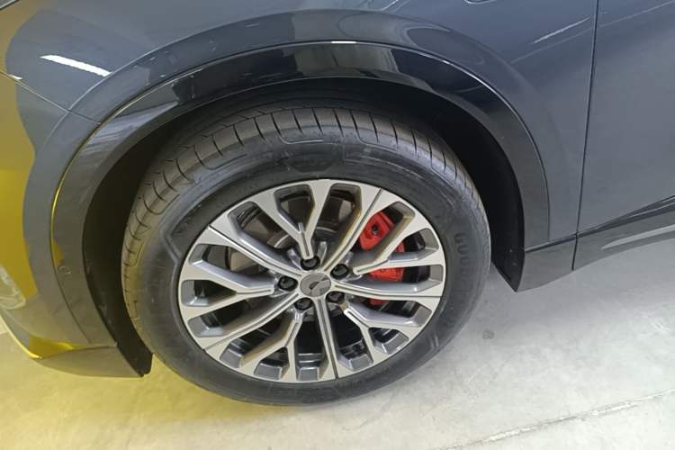 Used Nio EC6 2025 75 kWh Left Front Wheel Hub